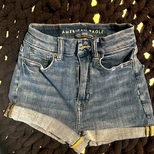 American Eagle 000 high waist stretch shorts